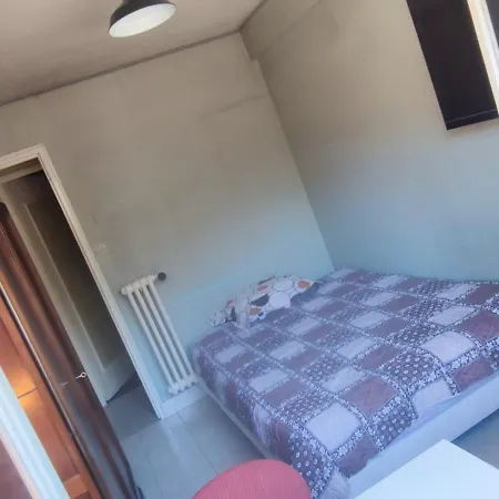 T4 En Face Parc Longchamps Min 28 Night Apartament *